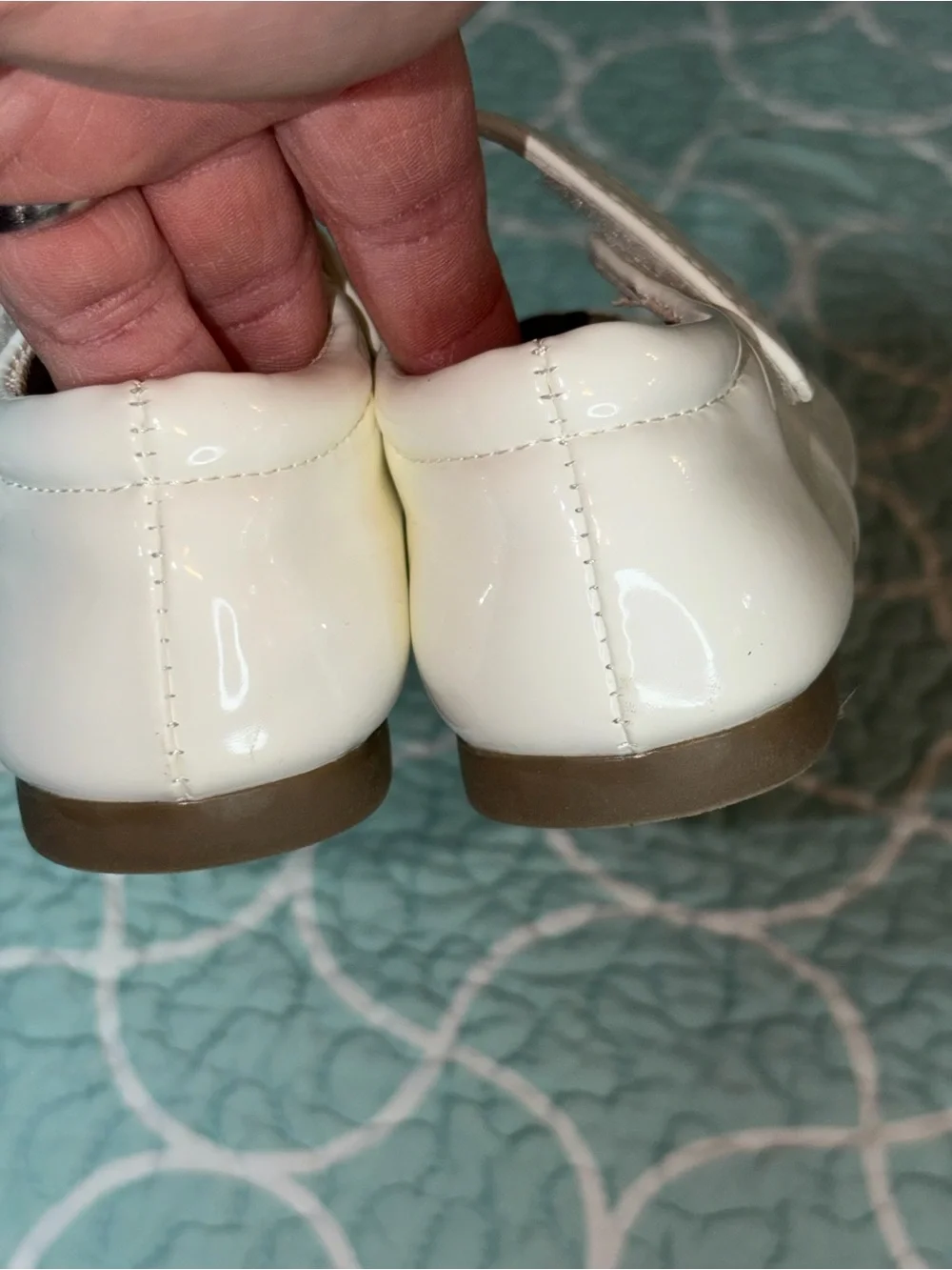 Toddler White Patent Mary Jane Dress Shoes with Scalloped Trim